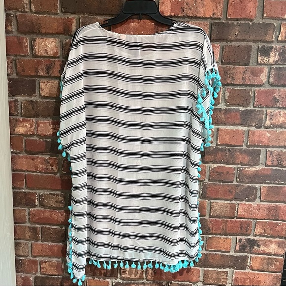 Cover up womens striped swimsuit cover up with pom poms black/white one size - Picture 4 of 4